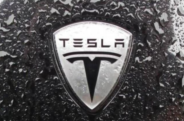 2ED63C3D-51DA-4B46-A3B5-9DC39D2B7685